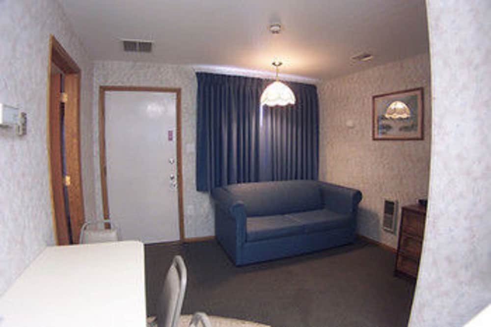 Sea Spray Motel - photo 11