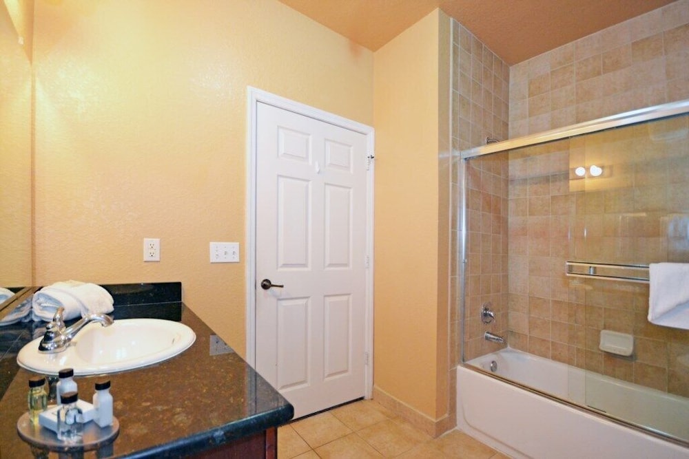 Tuscana Resort Orlando by Aston - photo 33