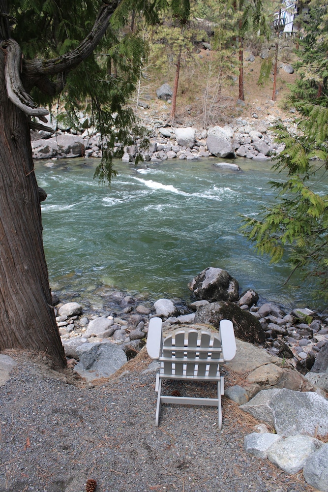 LOGE Leavenworth Riverside - photo 27