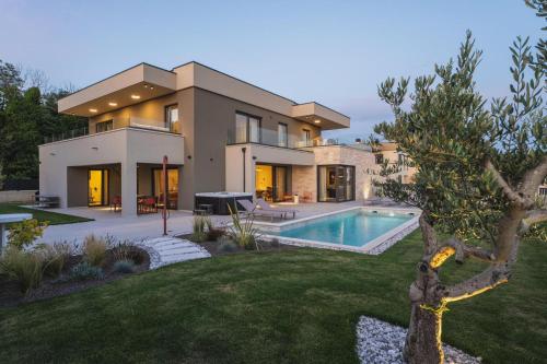 Luxury Villa Limes — 4-Star Luxury Hotel in Funtana, Croatia