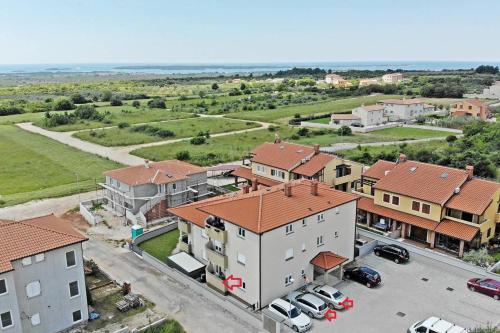 Holiday apartment NIVES — 4-Star Luxury Hotel in Vodnjan, Croatia