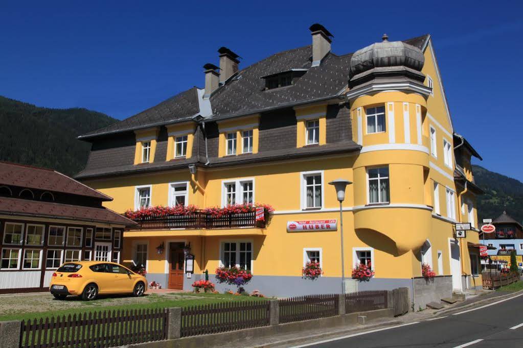 Hotel Villa Huber in Klagenfurt Am Woerthersee, Austria