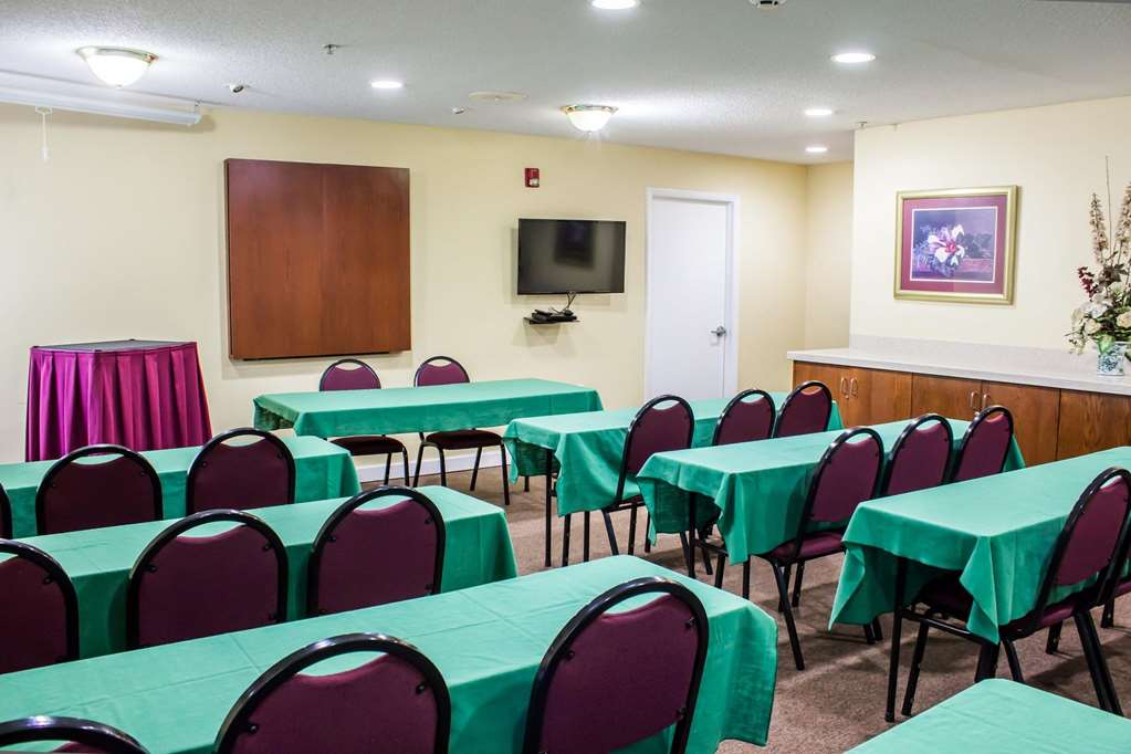Quality Inn Fuquay Varina East - photo 22