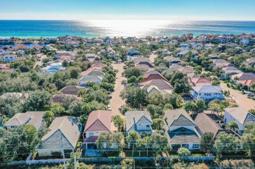 Destined For Sun S 107 Cayman Cove 4BR 3BA 12 - photo 10