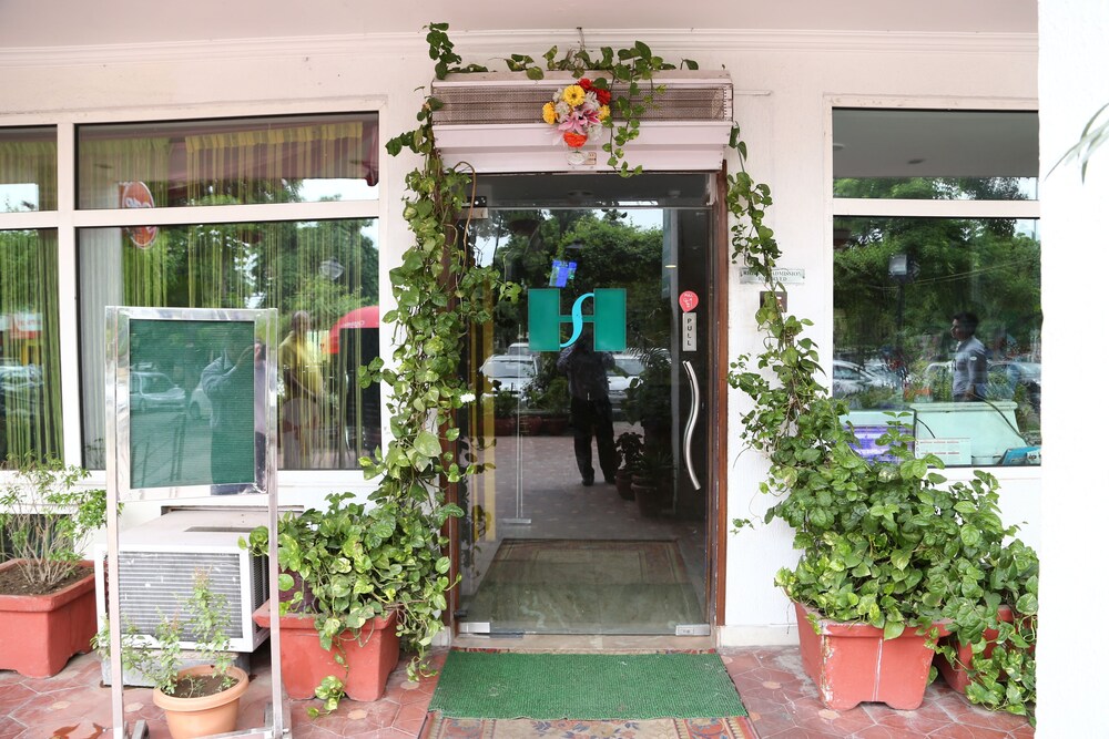 OYO Rooms Fortis Hospital Mohali