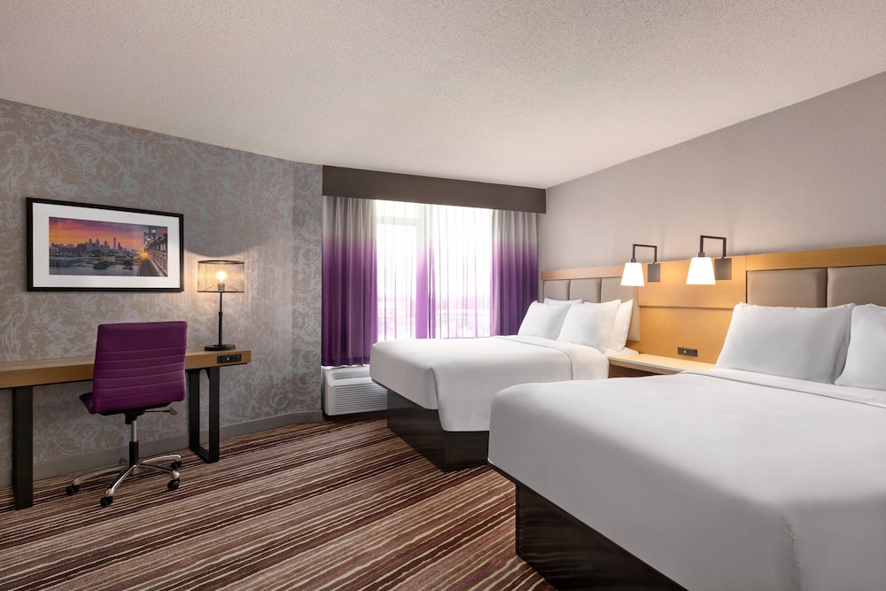 Holiday Inn Philadelphia Arpt Stadium Area - photo 13