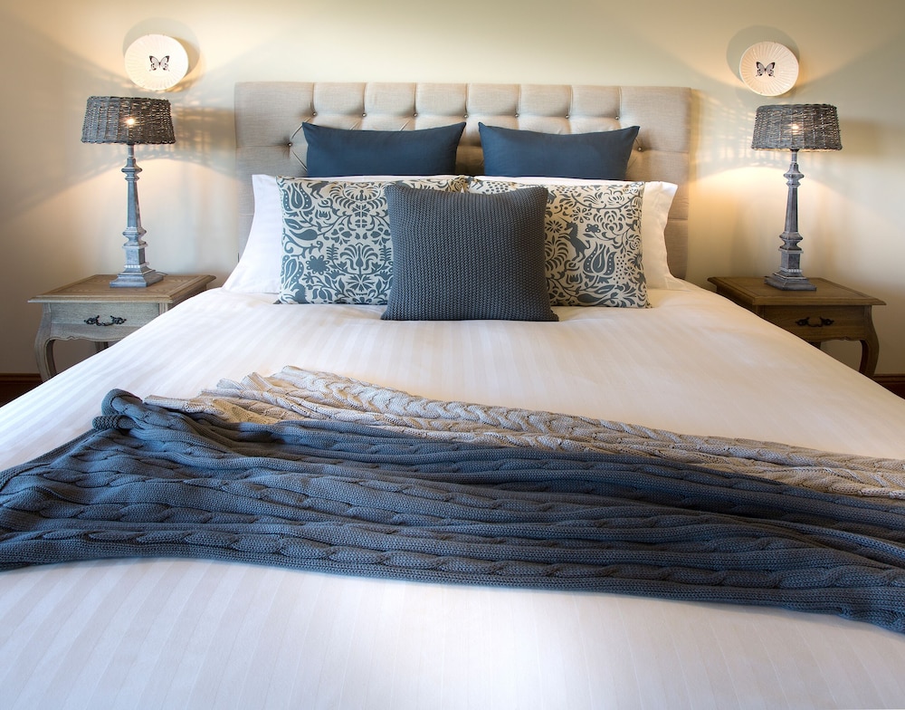 Drom Aluinn B & B — 5-Star Luxury Hotel in Melbourne, Australia