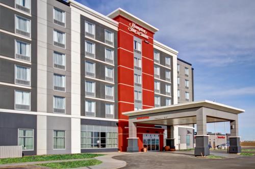 Hampton Inn And Suites Medicine Hat Ab Canada