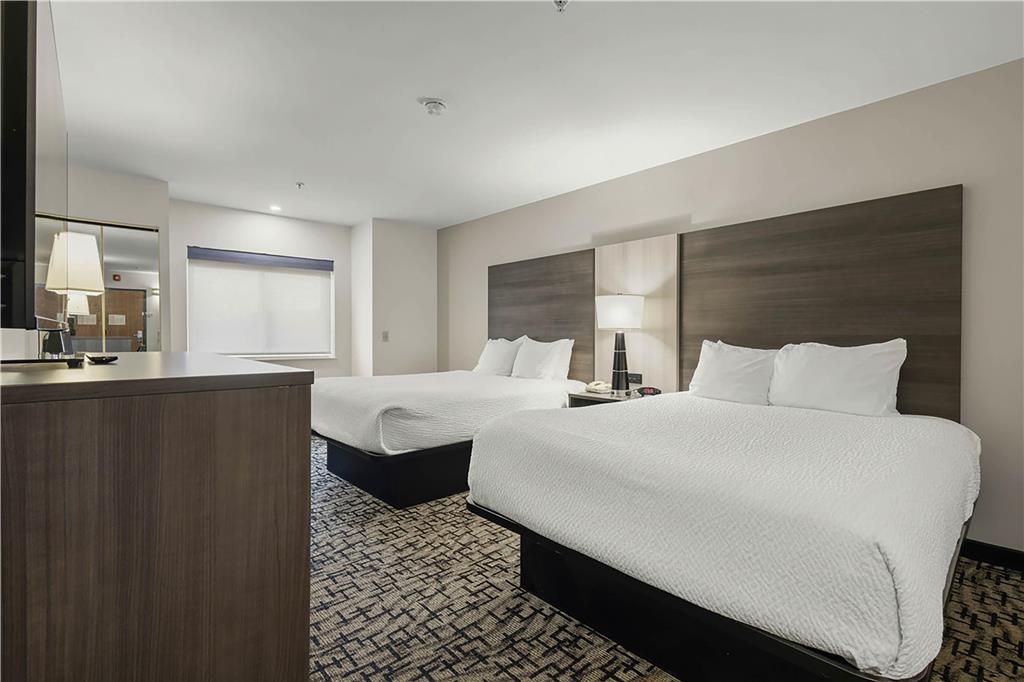 Best Western Crown Inn & Suites - photo 8