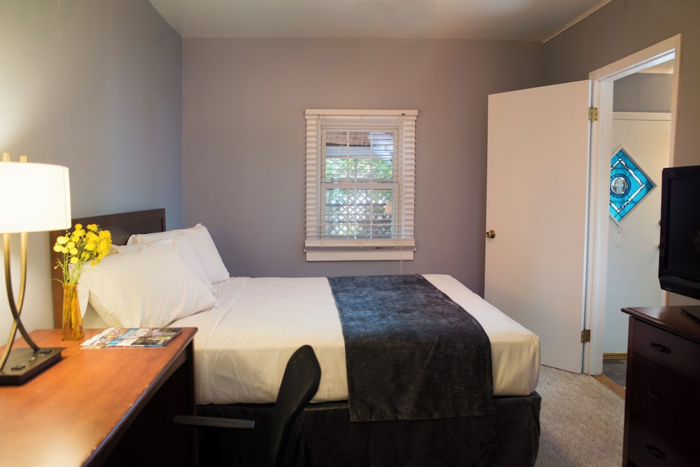 Delton Oaks Resort - photo 53
