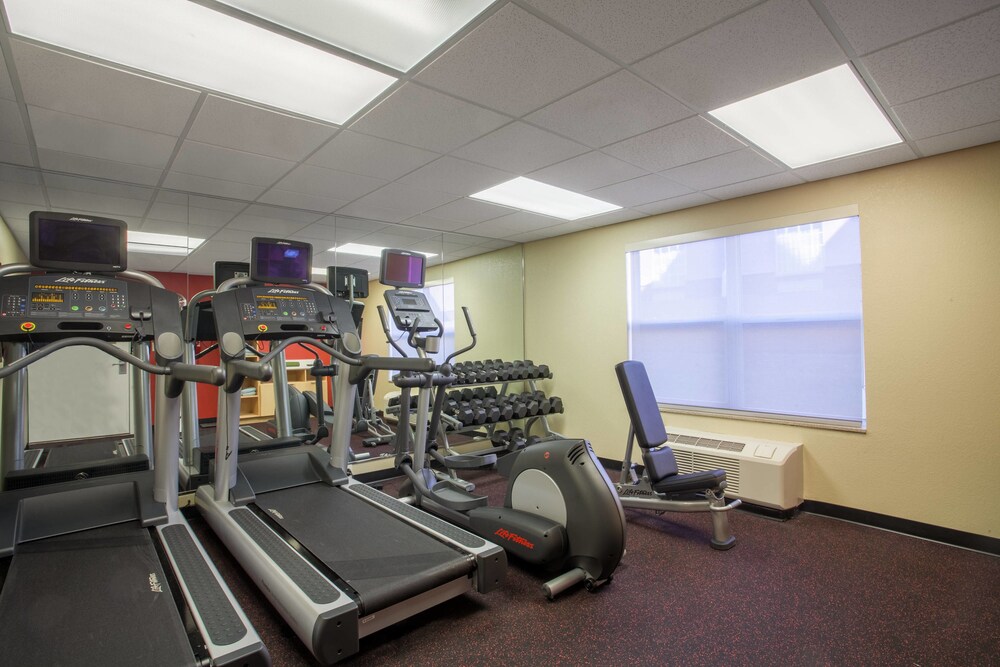 TownePlace Suites by Marriott Huntsville - photo 12