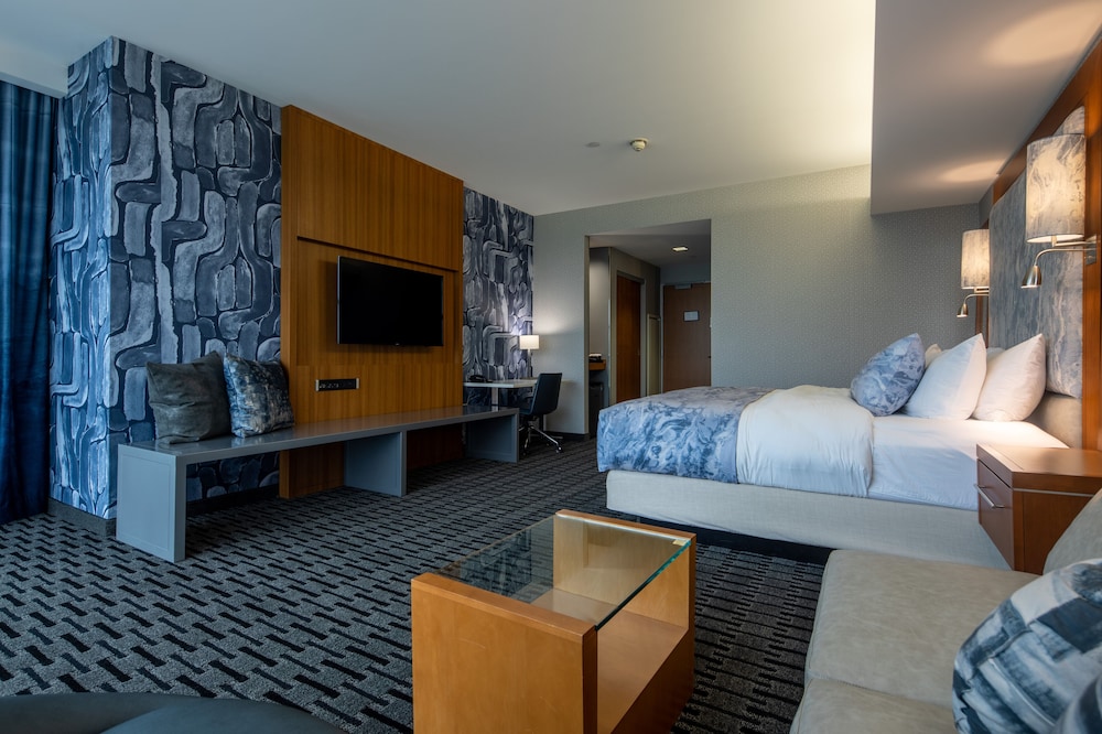 The Hotel at Kirkwood Center - photo 9