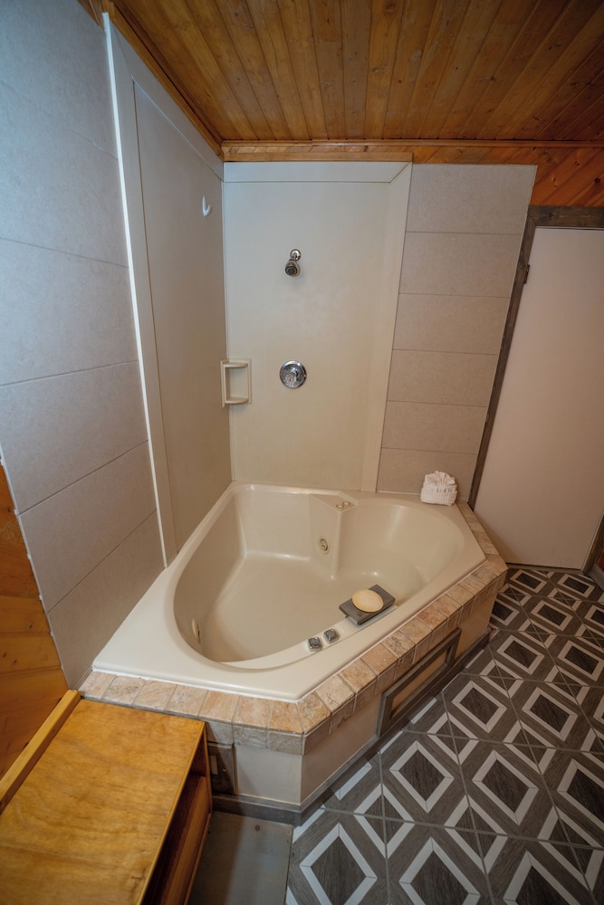 Estes Mountain Inn - photo 86