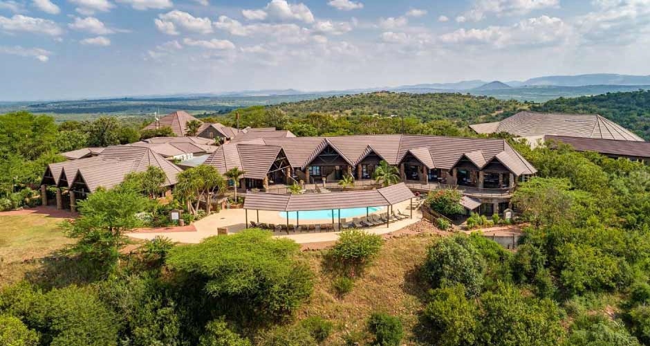 Zulu Nyala Heritage Safari Lodge — 4-Star Luxury Hotel in Hluhluwe, South Africa