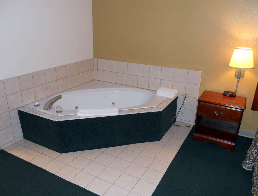 Country Hearth Inn & Suites Dawson - photo 11