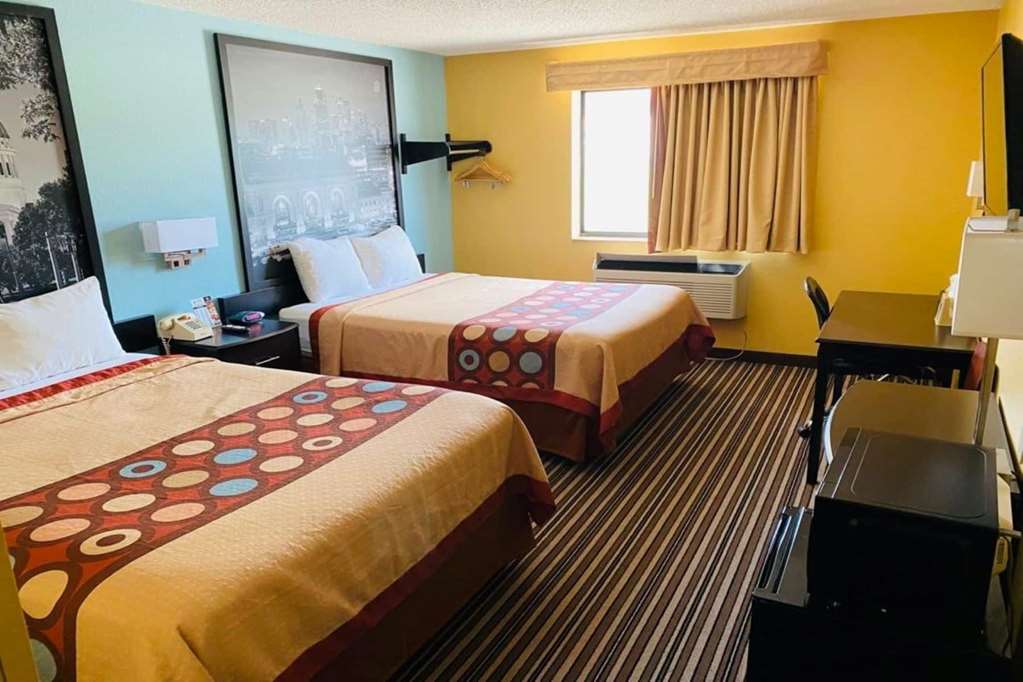 Super 8 by Wyndham Warrenton - photo 9