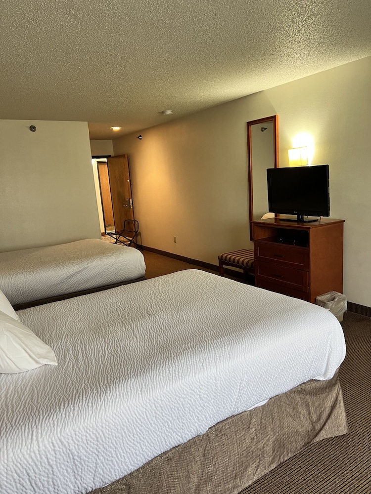 Serena Inn & Suites Sundance - photo 11