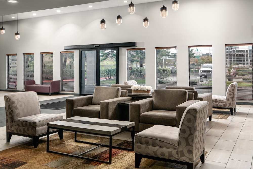 Garner Auburn Seattle by IHG - photo 37