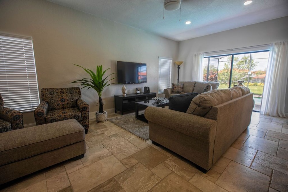Disney High Grove 5 Bedrooms Private Pool - photo 9