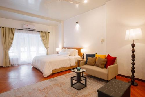 CBD Studio2 at Next to Sun Plaza Mall — 4-Star Luxury Hotel in Medan, Indonesia