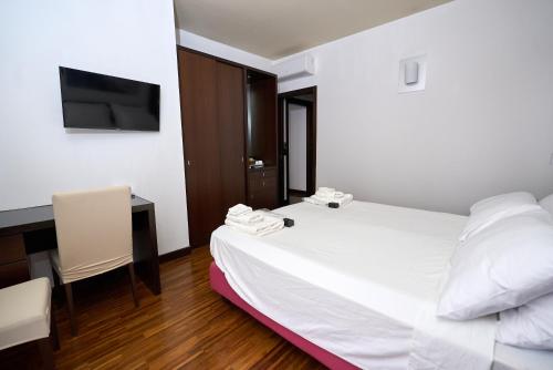 Gemini Rooms — Rome — photo 3