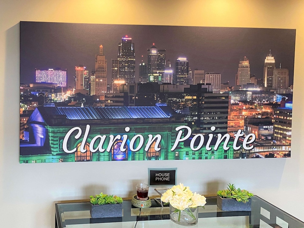 Clarion Pointe Independence Kansas City - photo 5