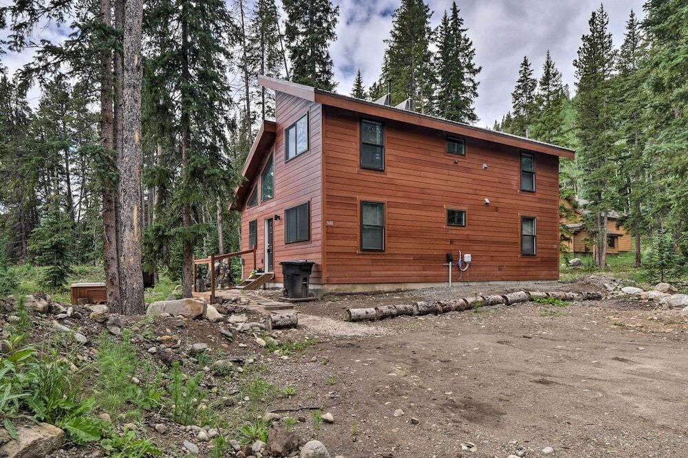5 Mi To Ski Resort Mtn View Breck Home with Hot Tub - photo 11