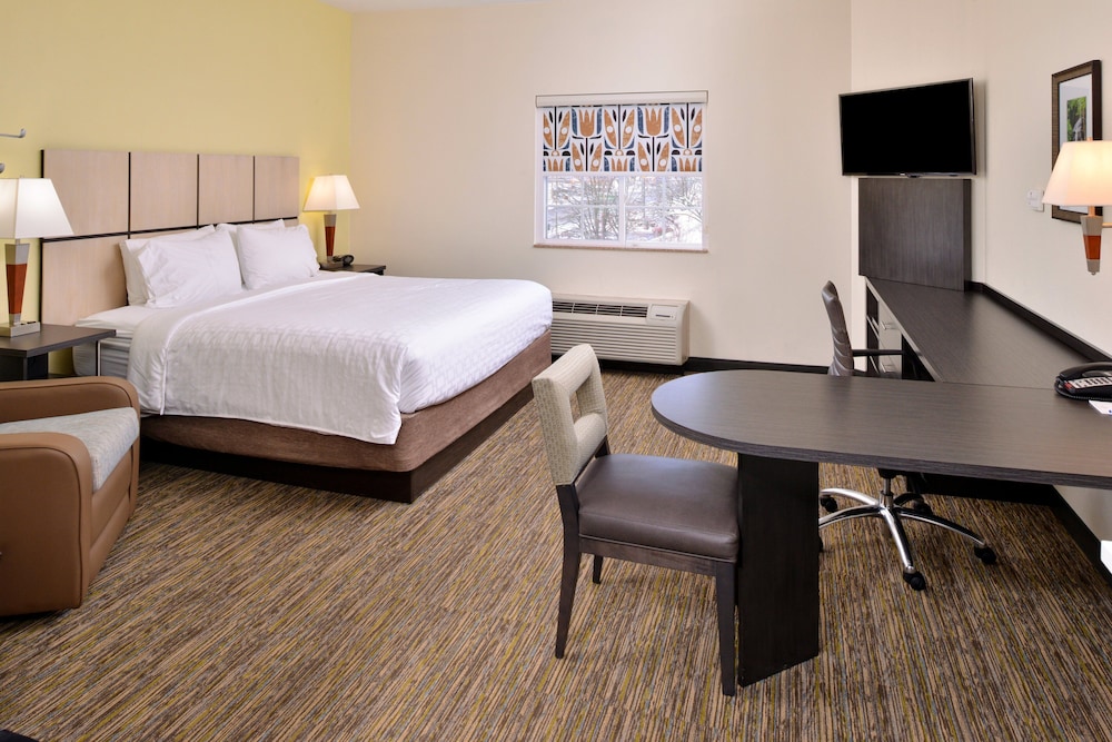 Candlewood Suites Winchester by IHG - photo 14