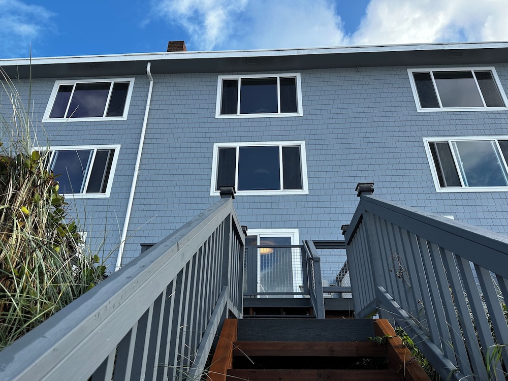 West Beach Suites - photo 132
