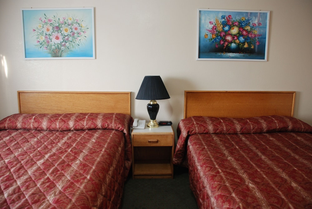 Merrill Field Inn - photo 30