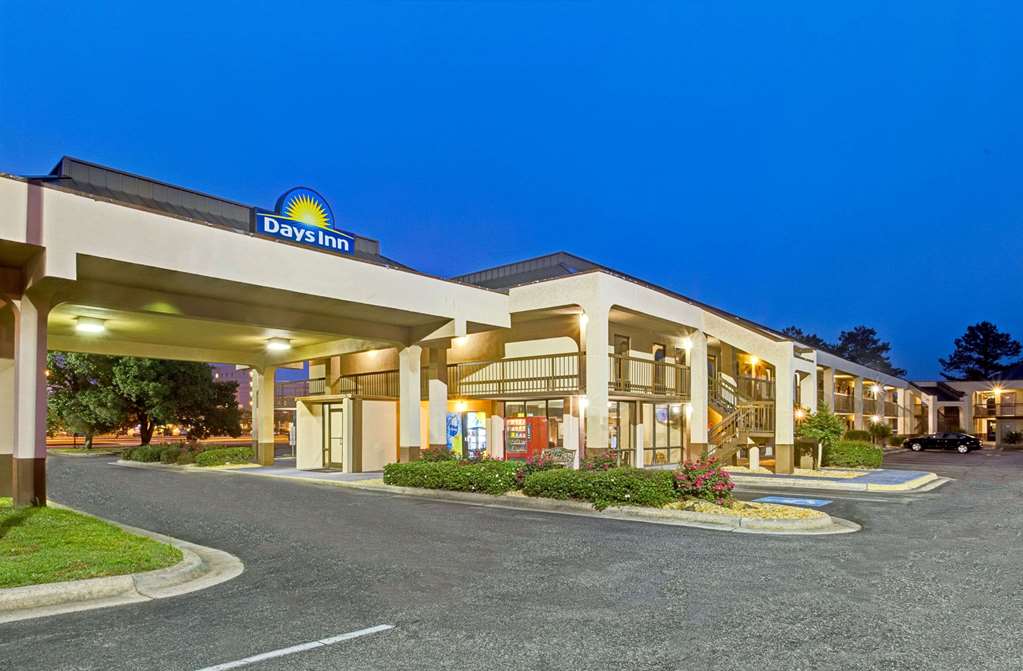 Days Inn by Wyndham Wilson - photo 3