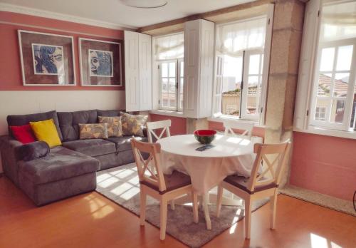 Oporto Center Clean & Cozy Apt 4th floor — 4-Star Luxury Hotel in Porto, Portugal