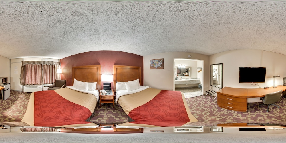 Econo Lodge - photo 5