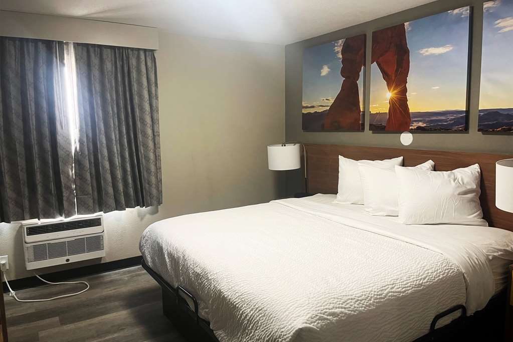 Days Inn by Wyndham Albuquerque I 25 - photo 2