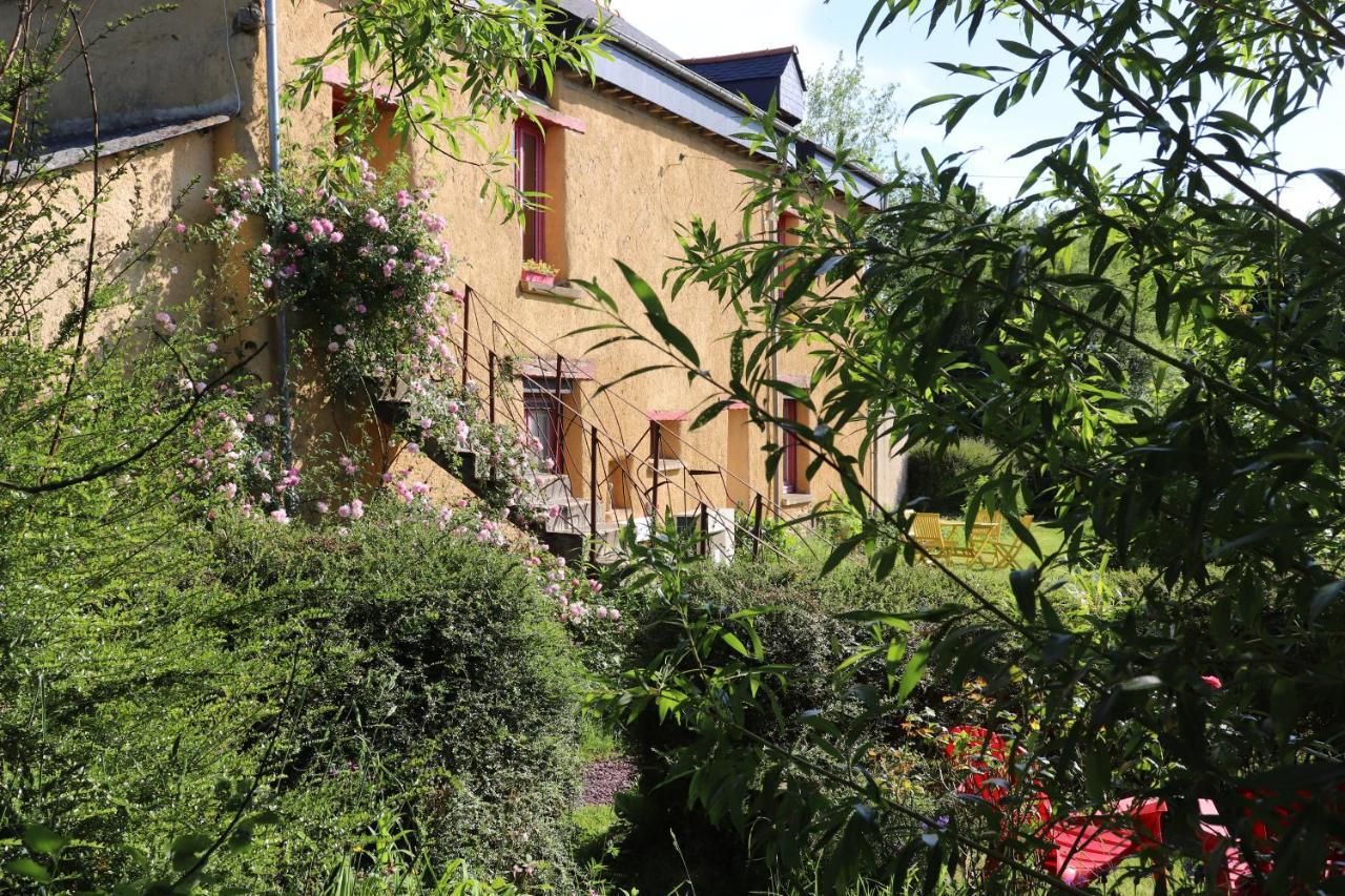 Gites Les Fleuries — hotel in Saint-Meen-Le-Grand