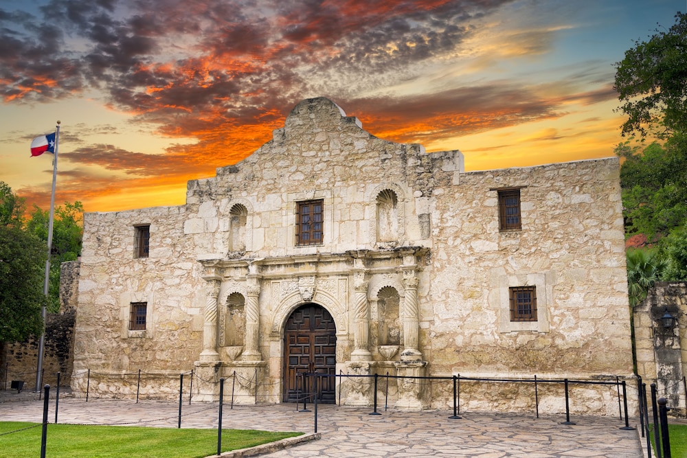 Holiday Inn Express San Antonio N Riverwalk Area by IHG - photo 34