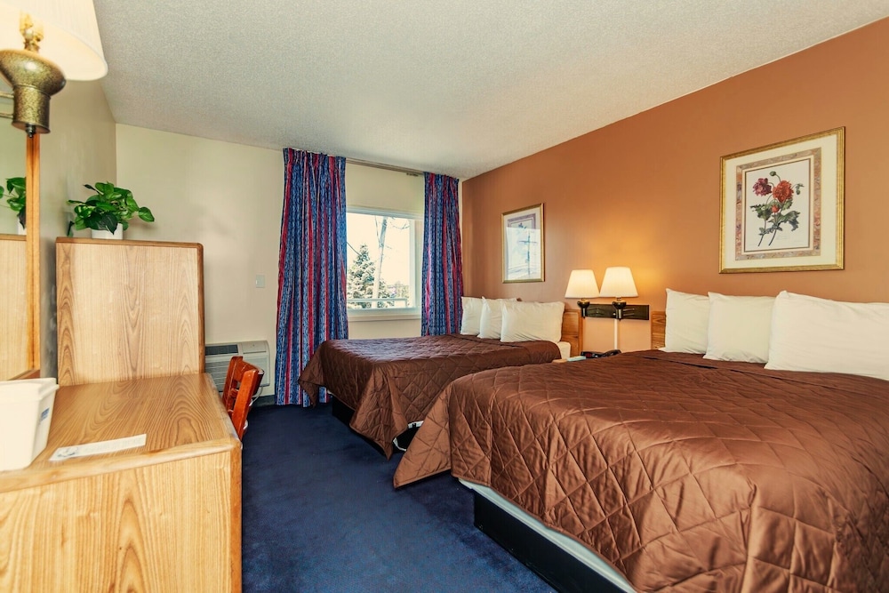 Americas Best Value Inn Austinburg - photo 22