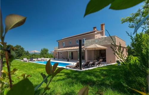 Villa Zamari — 4-Star Luxury Hotel in Pazin, Croatia