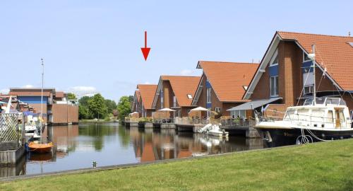 Ferienwohnung Seegang 25493 — 4-Star Luxury Hotel in Weener, Germany