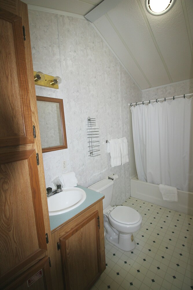 Bird's Nest Resort - photo 26