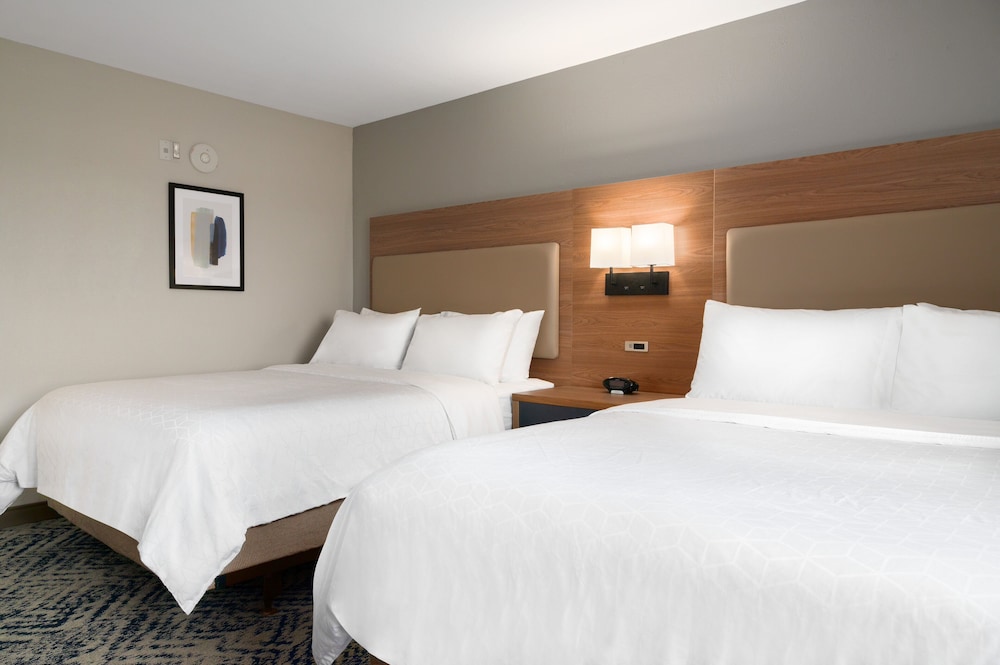 Candlewood Suites Watertown Fort Drum by IHG - photo 10