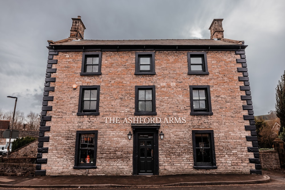 The Ashford Arms — 4-Star Luxury Hotel in Bakewell, United Kingdom