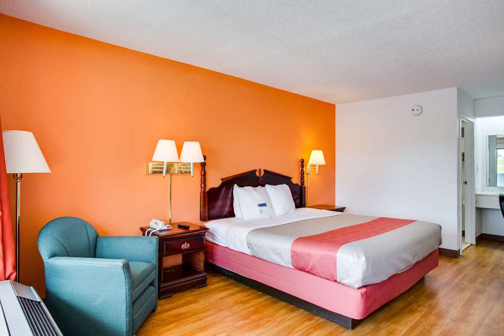 Motel 6 White House TN - photo 3