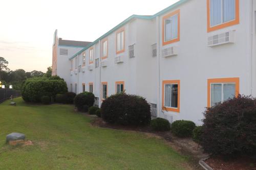 Howard Johnson by Wyndham Tifton GA I 75 - photo 3
