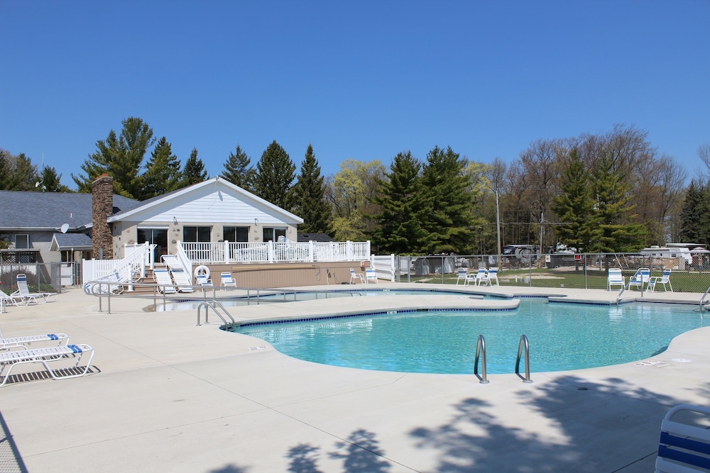 Plymouth Rock Camping Resort Basic Cabin - photo 30