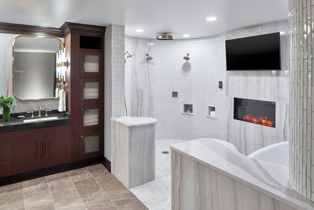 Renaissance Shoals Resort & Spa - photo 38
