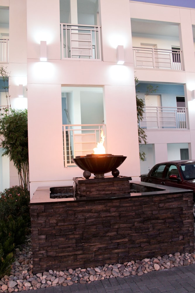Lotus Boutique Inn & Suites - photo 47