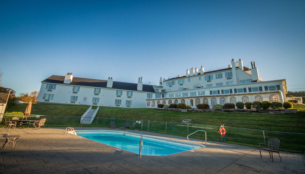 The Lucerne Inn - photo 32