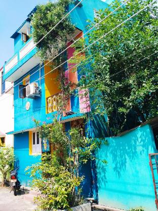 Happy Square in Puducherry, India
