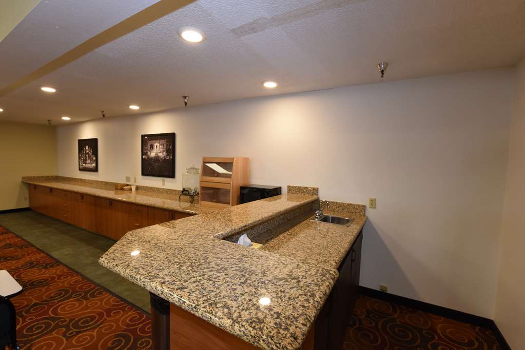 Best Western Plus Ahtanum Inn - photo 46